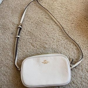 Coach crossbody . Used 2 times